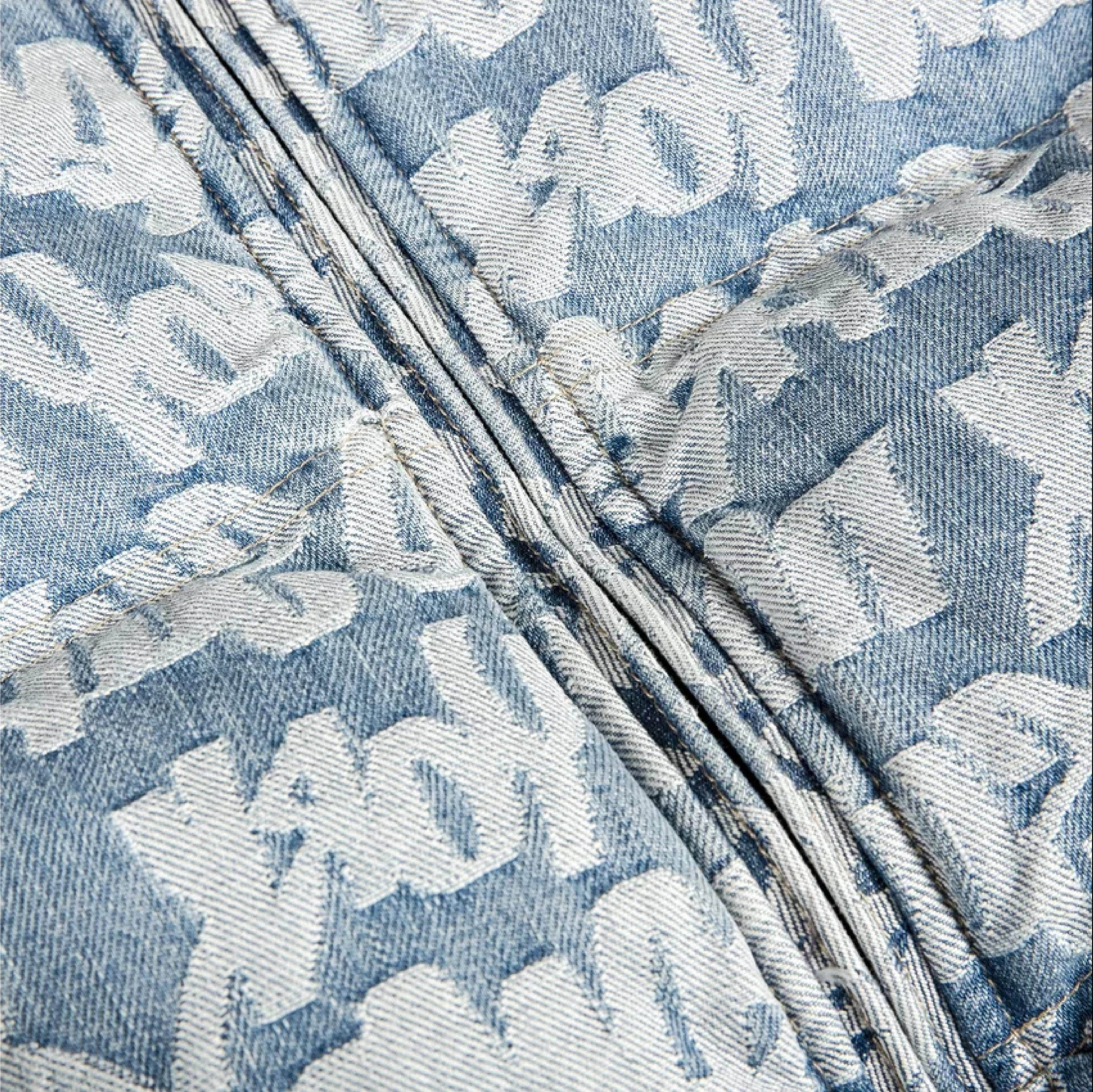 Supreme Fat Puffer Tip Jacquard Denim Blue